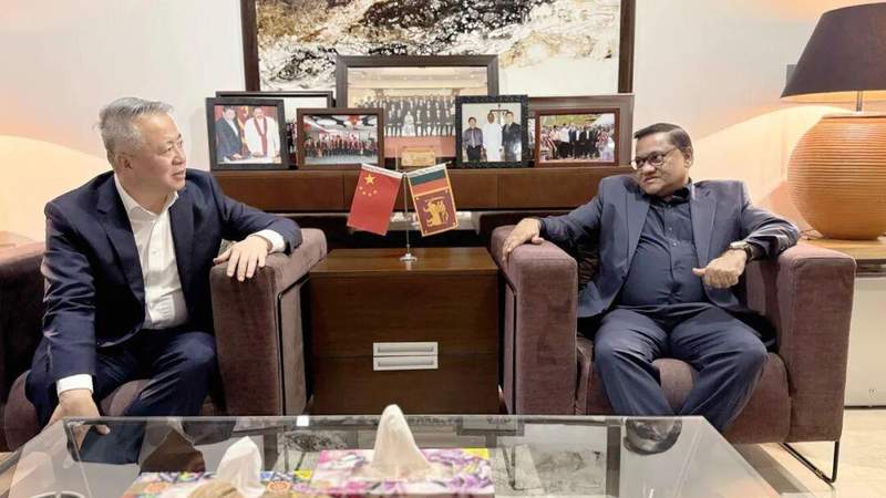  深入斯里兰卡市场一线：王博董事长商务之旅；高层互动与内部赋能并重。 企业服务