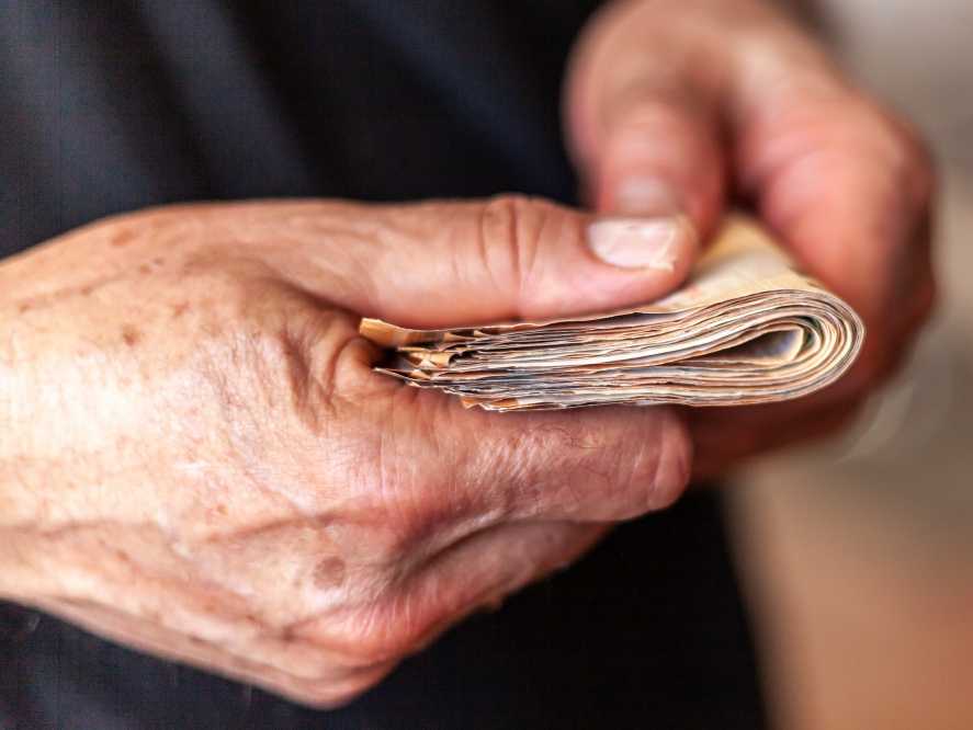  焦虑与博弈：如何理性审视紧急农业补贴的真实效用 新闻