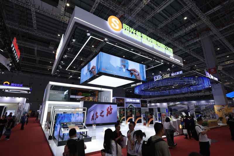  想知道家电巨头如何跨界突围？从创维光伏业务超越电视看企业转型逻辑 企业服务