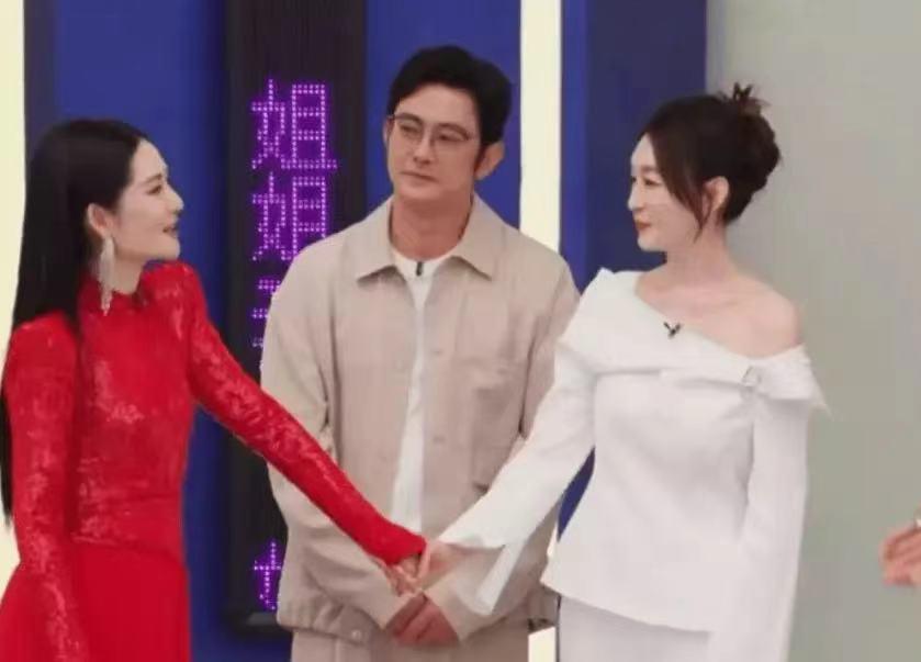  「北漂互助」到「乘风重逢」：谢娜与李小冉二十年闺蜜关系深度解析 娱乐新闻