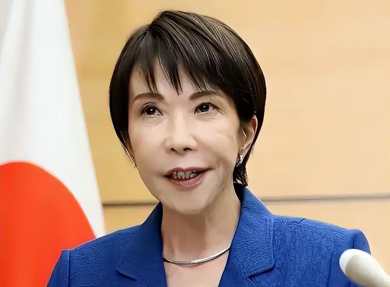  看着曾经意气风发的女首相，如今熬成了这副模样——政治残酷，人心凉薄 情感心理