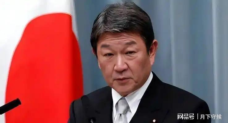  权力棋局深层解码：麻生太郎“傀儡”更迭的内在逻辑与高市早苗出局真相 新闻