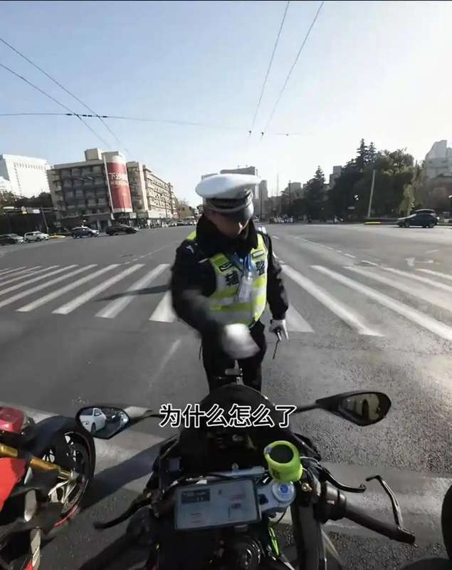  技术拆解：四缸仿赛3万价位，张雪500RR凭什么重新定义性价比 汽车科技