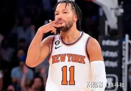  【深度战术复盘】三核心效率拆解：布伦森末节17分背后的胜利方程式 体育新闻